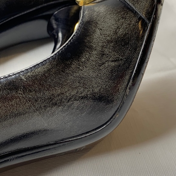 Gucci patent distressed horsebit peep toe pumps 9 - Picture 5 of 9